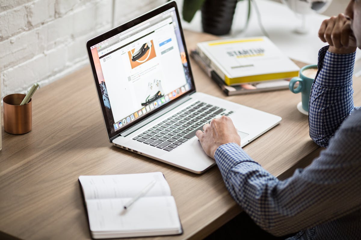 Essential Elements of a High-Converting Business Website